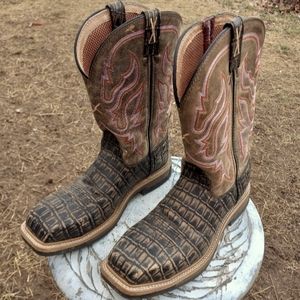 Twisted X men's 9B cowboy boots